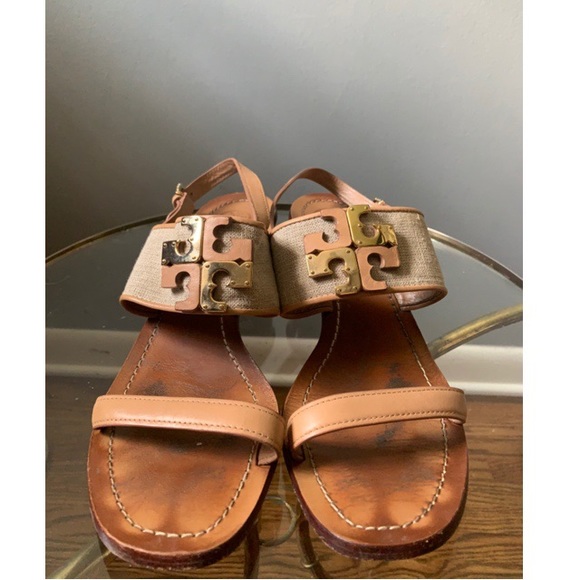 Tory Burch Shoes - Tory Burch Tan Sandals Short Heel